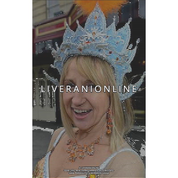  Carol McGiffin, from loose women at photocall for Aladdin at the Hippodrome, Bristol Date 19th November 2012 /AGENZIA ALDO LIVERANI SAS/ITALY ONLY - EDITORIAL USE ONLY