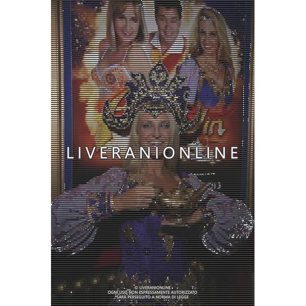 Josie Gibson Aladdin at The Bristol Hippodrome Bristol England /AGENZIA ALDO LIVERANI SAS/ITALY ONLY - EDITORIAL USE ONLY