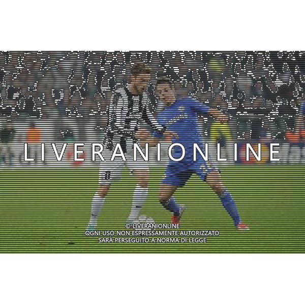 UEFA Champions League - 5¡ giornata fase a gironi Gruppo E Torino 20-11-2012 Juventus - Chelsea nella foto: Marchisio e Azpilicueta foto Roberto Garavaglia - ag. Aldo Liverani sas