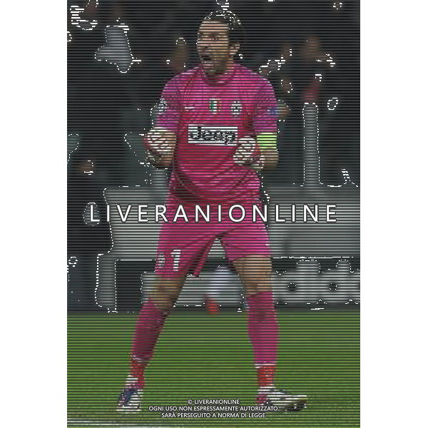 UEFA Champions League 2012/2013 Gruppo E Torino - 20.11.2012 Juventus-Chelsea Nella Foto:buffon esulta al gol di vidal /Ph.Vitez-Ag. Aldo Liverani