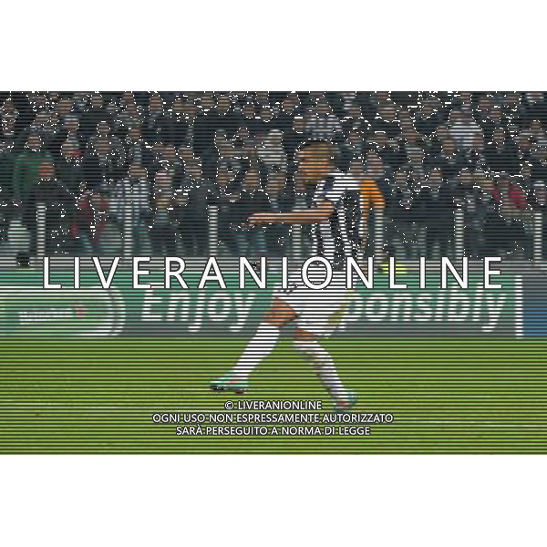 UEFA Champions League - 5¡ giornata fase a gironi Gruppo E Torino 20-11-2012 Juventus - Chelsea nella foto: Vidal segna il 2 a 0 Juve foto Roberto Garavaglia - ag. Aldo Liverani sas