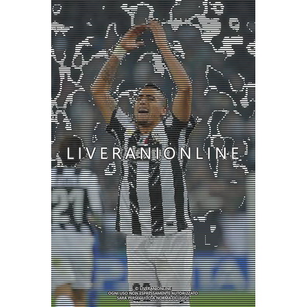 UEFA Champions League - 5¡ giornata fase a gironi Gruppo E Torino 20-11-2012 Juventus - Chelsea nella foto: Vidal segna il 2 a 0 Juve foto Roberto Garavaglia - ag. Aldo Liverani sas