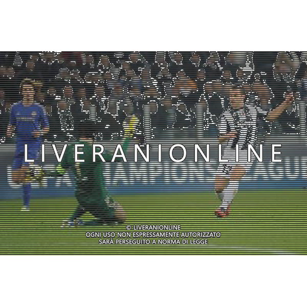 UEFA Champions League - 5¡ giornata fase a gironi Gruppo E Torino 20-11-2012 Juventus - Chelsea nella foto: Giovinco segna il 3 a 0 foto Roberto Garavaglia - ag. Aldo Liverani sas