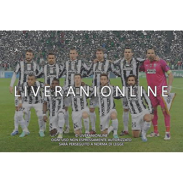 UEFA Champions League - 5¡ giornata fase a gironi Gruppo E Torino 20-11-2012 Juventus - Chelsea nella foto: la formazione della Juventus in piedi da SX Mirko Vucinic, Fabio Quagliarella, Giorgio Chiellini, Andrea Barzagli, Leonardo Bonucci e Gianluigi Buffon; in basso da SX Arturo Vidal, Kwadwo Asamoah, Stephan Lichtsteiner, Claudio Marchisio e Andrea Pirlo foto Roberto Garavaglia - ag. Aldo Liverani sas