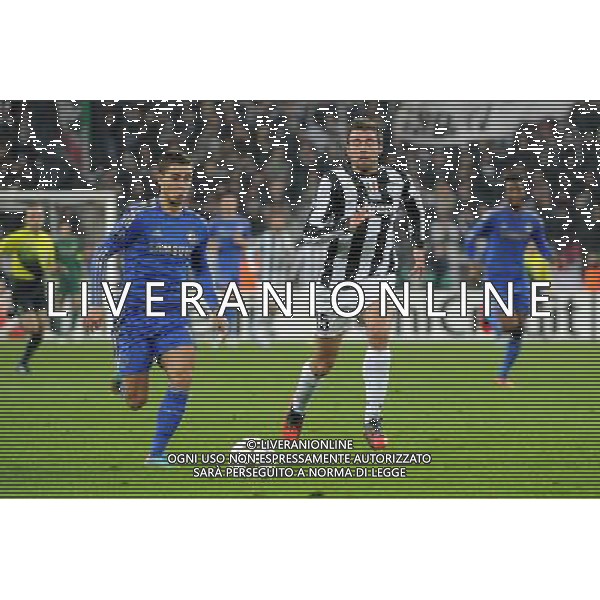 UEFA Champions League - 5¡ giornata fase a gironi Gruppo E Torino 20-11-2012 Juventus - Chelsea nella foto: Eden Hazard (Chelsea) a SX e Andrea Barzagli (Juventus) foto Roberto Garavaglia - ag. Aldo Liverani sas