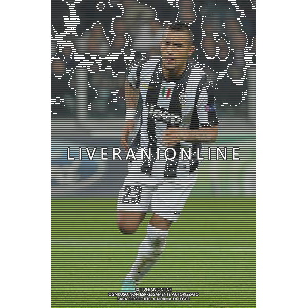 UEFA Champions League - 5¡ giornata fase a gironi Gruppo E Torino 20-11-2012 Juventus - Chelsea nella foto: Arturo Vidal (Juventus) foto Roberto Garavaglia - ag. Aldo Liverani sas