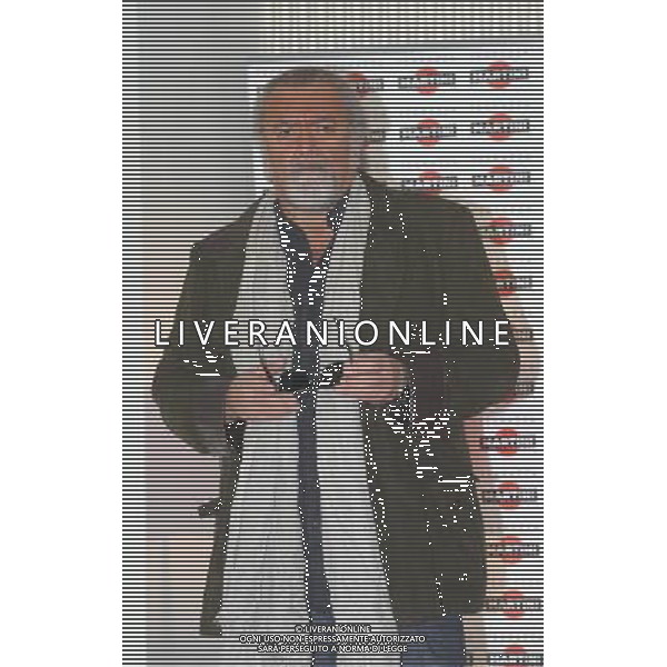 MILANO 21/11/2012 TERRAZZA MARTINI P.zza DIAZ, 7 PHOTOCALL DEL FILM: \'IL PEGGIOR NATALE DELLA MIA VITA\' NELLA FOTO DIEGO ABATANTUONO FOTO ROMANO/AG ALDO LOIVERANI