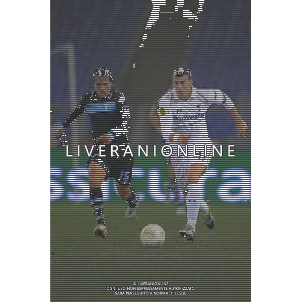 Roma - 22/11/2012 - Stadio Olimpico - Uefa Europa League 2012/2013 - Girone J - Lazio vs Tottenham - nella foto: bale e gonzalez Â© Fabrizio Corradetti - Ag. Aldo Liverani sas