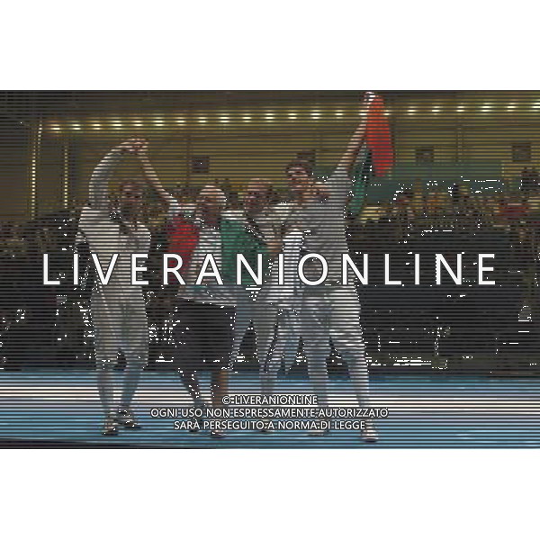 OLIMPIADI ATENE 21/08/2004 FIORETTO A SQUADRE MEDAGLIA D\'ORO ANDREA CASSARA\', SALVATORE SANZO E VANNI SIMONE FOTO MARCO LUZZANI/AG ALDO LIVERANI