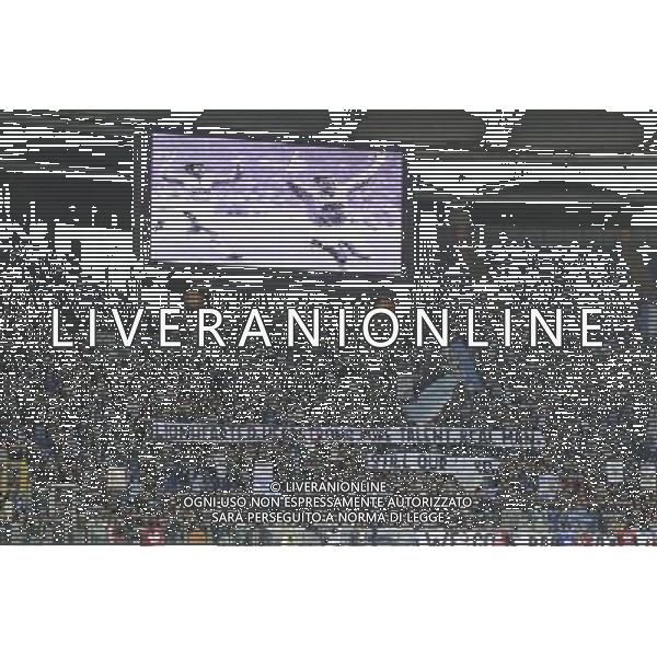 Roma - 22/11/2012 - Stadio Olimpico - Uefa Europa League 2012/2013 - Girone J - Lazio vs Tottenham - nella foto: I tifosi della Lazio salutano Paul Gascoigne con uno striscione a lui dedicato Â© Fabrizio Corradetti - Ag. Aldo Liverani sas