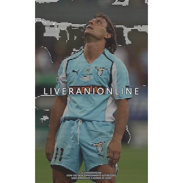 Milano Stadio di san Siro 21/08/2004 Milan - Lazio Supercoppa Italiana nella foto la delusione di roberto muzzi dopo aver sbagliato il gol foto filippo venezia/ag aldo liverani