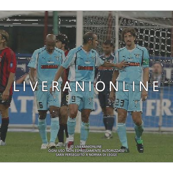 Milano Stadio di san Siro 21/08/2004 Milan - Lazio Supercoppa Italiana nella foto la delusione dei giocatori della lazio foto filippo venezia/ag aldo liverani