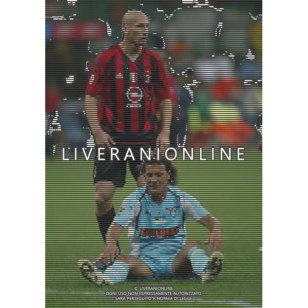 Milano Stadio di san Siro 21/08/2004 Milan - Lazio Supercoppa Italiana nella foto jaap stam e roberto muzzi foto filippo venezia/ag aldo liverani