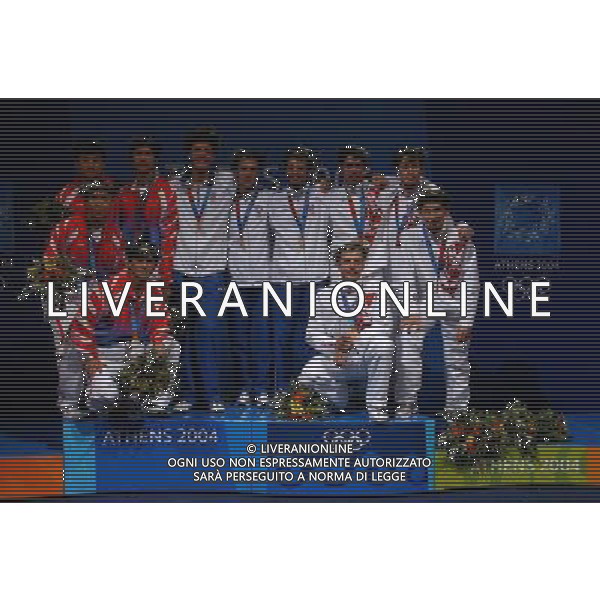 OLIMPIADI ATENE 21/08/2004 FIORETTO A SQUADRE MEDAGLIA D\'ORO ANDREA CASSARA\', SALVATORE SANZO E VANNI SIMONE FOTO MARCO LUZZANI/AG ALDO LIVERANI