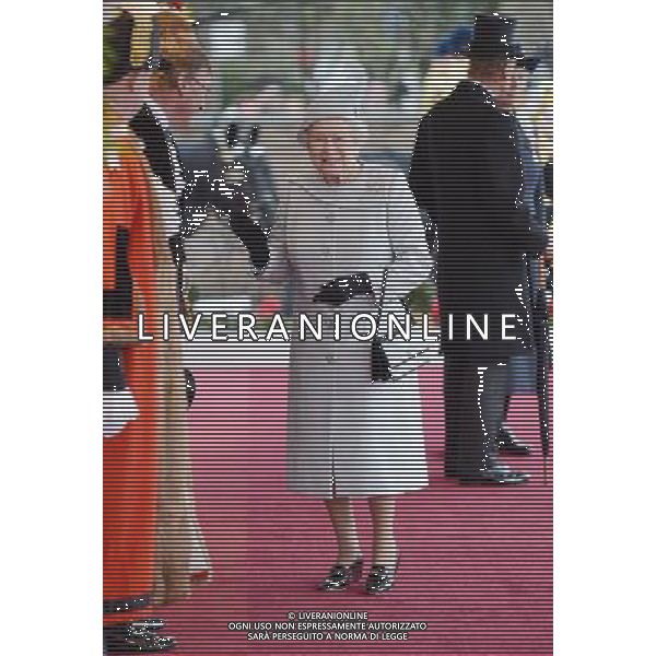 Queen Elizabeth II State Visit by the Amir of the State of Kuwait, Windsor Castle, Berkshire, Britain - 27 Nov 2012 ©photoshot/AGENZIA ALDO LIVERANI SAS - ITALY ONLY - La Visita di Stato dell\'emiro dello Stato del Kuwait, alla Regina Elisabetta II d\'inghilterra al Castello di Windsor, Berkshire, Regno Unito - 27 Novembre 2012