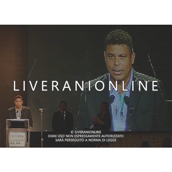 (121127) -- RIO DE JANEIRO, Nov. 27, 2012 () -- Former Brazilian striker and member of the 2014 World Cup local organizing committee Ronaldo attends the opening ceremony of the Soccerex 2012 Soccer Business Fair in Rio de Janeiro, Brazil, on Nov. 26, 2012. (/Celso Arena) ©photoshot/AGENZIA ALDO LIVERANI SAS - ITALY ONLY - L\'ex attaccante brasiliano Ronaldo durante la cerimonia di apertura del Soccerex 2012 la fiera commerciale del calcio a Rio de Janeiro, Brasile, il 26 novembre 2012.