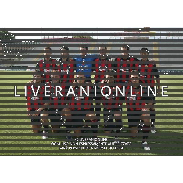 Lucca 16/08/2004 Aglianese-Lucchese Coppa Italia Nella foto: La formazione della Lucchese.* Ph Gianni Nucci/Aldo Liverani