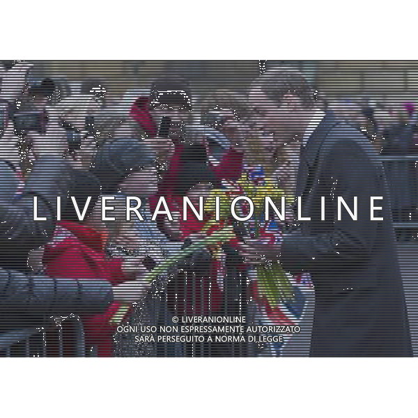 The Duke and Duchess arrived at the Guildhall, meeting Civic dignitaries and viewed the City Council\'s Insignia. Their Royal Highness\'s walked through the Market Square. /AGENZIA ALDO LIVERANI SAS/ITALY ONLY - EDITORIAL USE ONLY