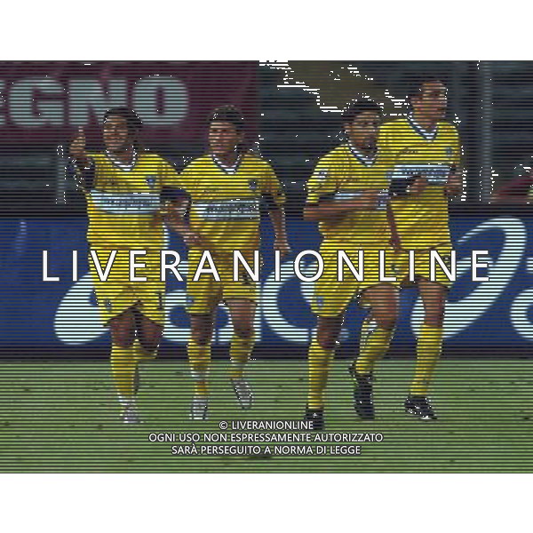 torino-empoli coppa italia tim cup 22/08/2004 nella foto esultanza dopo il gol di tavano foto gigi arcaini/ag aldo liverani