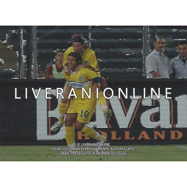 torino-empoli coppa italia tim cup 22/08/2004 nella foto esultanza dopo il gol di tavano foto gigi arcaini/ag aldo liverani