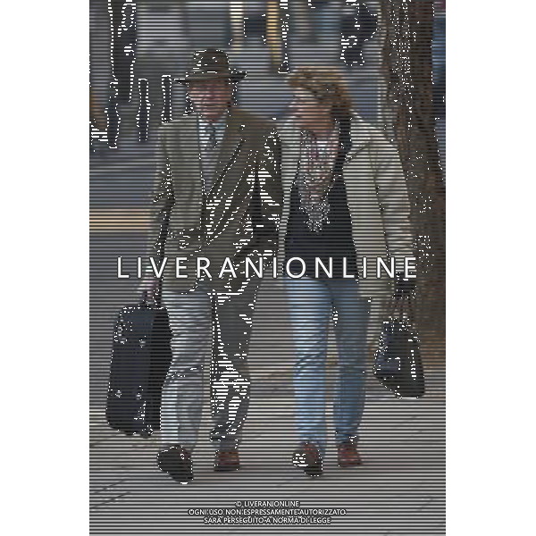 Sarah Hermitage and her husband Stewart Middleton appear at The Royal Courts of Justice in London Britain 30 November 201. Reginald Mengi claims that she has libeled him by claiming that he undertook a campaign of harrassment, that resulted in Hermitage having to leave her farm in Tanzania. ©PHOTOSHOT/Agenzia Aldo Liverani Sas - ITALY ONLY - EDITORIAL USE ONLY