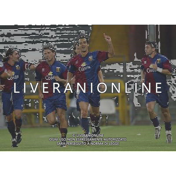 genoa 22-08-2004 coppa italia genoa-lumezzane nella foto Caccia Nicola esulta per il goal 1-0 ag. aldo liverani-venezia