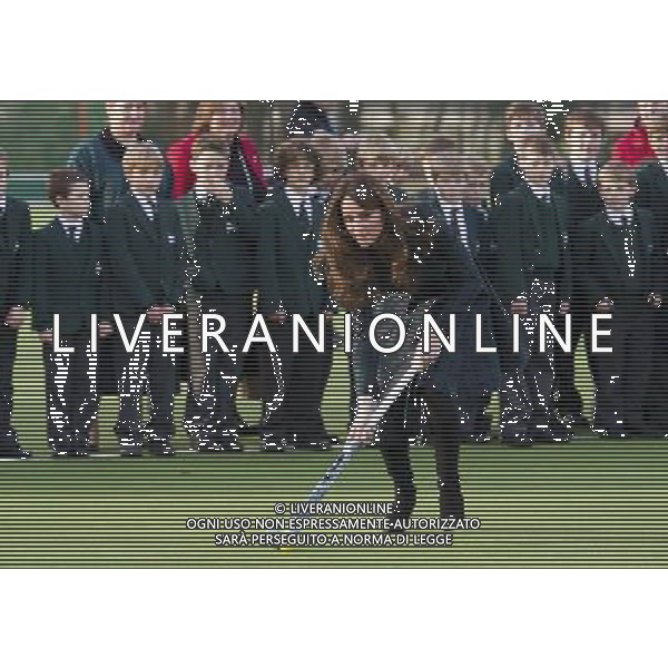 The Duchess of Cambridge St. Andrew\' School, where Her Royal Highness attended school from 1986 till 1995. The 30th November is St. Andrew\' Day, and the school traditionally observes a day of activities and festivities to mark the occasion. The Duchess visited the Pre-Prep school for Under-5s. The Duchess opened a new Astroturf playing field by unveiling a plaque. The Duchess, who played hockey at St. Andrew\', used this opportunity to meet members of the school\' current hockey team. The Duchess then toured the school privately and watched the School\' \'Progressive Games\', which are traditional games played indoors by the School\' teachers and students on St. Andrew\' Day : ©photoshot/AGENZIA ALDO LIVERANI SAS - ITALY ONLY - REALI INGLESI: Kate Middleton duchessa di Cambridge in visita alla Scuola di S. Andrea, dove Sua Altezza Reale ha frequentato la scuola dal 1986 al 1995. 30 novembre 2012