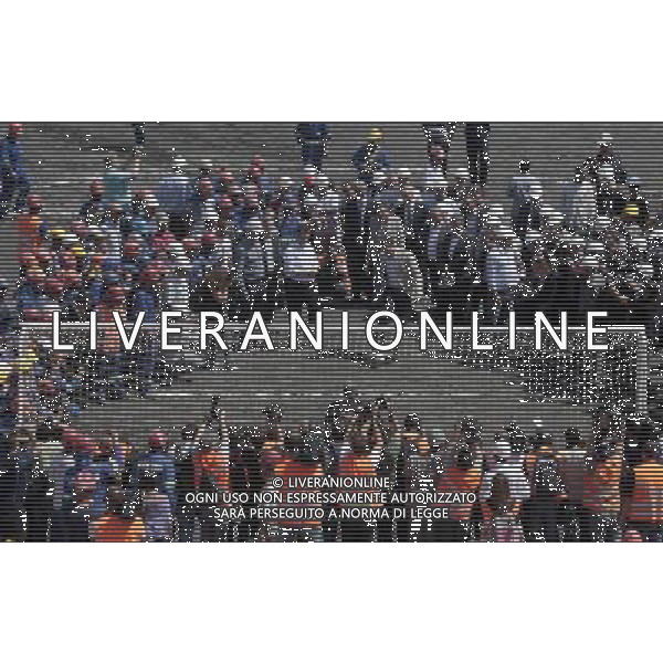 (121129) -- SAO PAULO, Nov. 29, 2012 () -- A delegation of the Federation International of Football Association (FIFA) and members of the Local Organization Committee (LOC) of the 2014 FIFA World Cup Brazil, headed by General Secretary of FIFA Jerome Valcke (C) participate in an inspection of the work on the new Corinthians Stadium in Itaquera, to east of Sao Paulo, Brazil, on Nov. 28, 2012. A delegation of the Federation International of Football Association (FIFA) and members of the Local Organization Committee (LOC) of the 2014 FIFA World Cup Brazil, headed by General Secretary of FIFA Jerome Valcke, Brazil\'s Sports Minister Aldo Rebelo, representative of the Municipality of Sao Paulo Gilmar Tadeu, Secretary of State Government of Sao Paulo Julio Semeghini and former Brazilian players Ronaldo and Bebeto inspected the work at the new Corinthians Stadium on Wednesday. (/Nilton Fukuda/AGENCIA ESTADO) (ae) (jp) (py) ©photoshot/AGENZIA ALDO LIVERANI SAS - ITALY ONLY - Una delegazione della FIFA World Cup 2014 e l\'ex giocatore Ronaldo durante un sopralluogo per ispezionare i lavori al nuovo stadio Corinthians, in Itaquera, ad est di San Paolo, in Brasile, il 28 Novembre 2012.