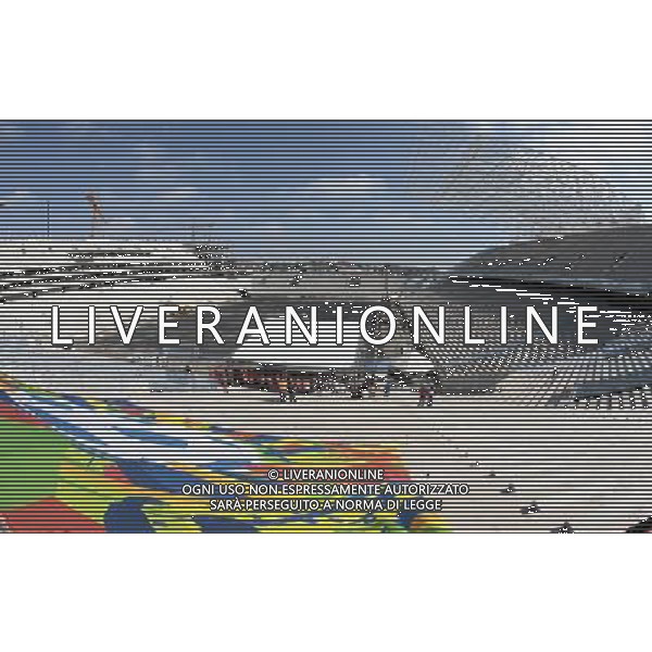 (121129) -- SAO PAULO, Nov. 29, 2012 () -- Photo taken on Nov. 28, 2012 shows the overview of the new Corinthians Stadium in Itaquera, east of Sao Paulo, Brazil. A delegation of the Federation International of Football Association (FIFA) and members of the Local Organization Committee (LOC) of the 2014 FIFA World Cup Brazil, headed by General Secretary of FIFA Jerome Valcke, Brazil\'s Sports Minister Aldo Rebelo, representative of the Municipality of Sao Paulo Gilmar Tadeu, Secretary of State Government of Sao Paulo Julio Semeghini and former Brazilian players Ronaldo and Bebeto inspected the work at the new Corinthians Stadium on Wednesday. (/Nilton Fukuda/AGENCIA ESTADO) (ae) (jp) (py) ©photoshot/AGENZIA ALDO LIVERANI SAS - ITALY ONLY - Una delegazione della FIFA World Cup 2014 e l\'ex giocatore Ronaldo durante un sopralluogo per ispezionare i lavori al nuovo stadio Corinthians, in Itaquera, ad est di San Paolo, in Brasile, il 28 Novembre 2012.