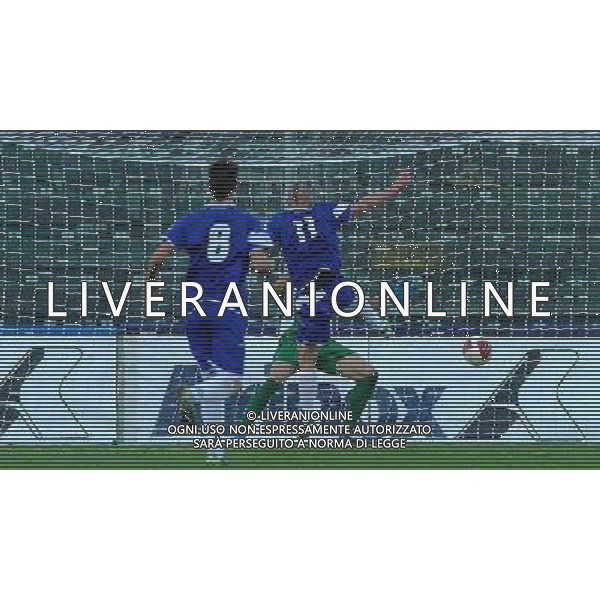 Coppa Italia Lega Pro Girone A 2012/2013 3Â° Giornata Cremona - 05.12.2012 Cremonese-Viareggio Nella Foto:magnaghi simone secondo gol /Ph.Vitez-Ag. Aldo Liverani