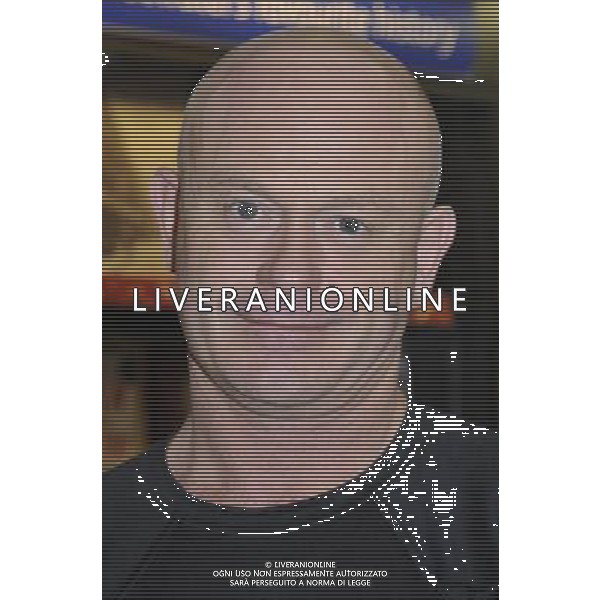 Ross Kemp at a Signing of his new book \'Raiders: WWII Britain\'s Most Daring Special Operations\' at Waterstones, Bluewater Shopping Centre, Greenhithe, Kent on Monday 3 December 2012. AG ALDO LIVERANI S A S ONLY ITALY