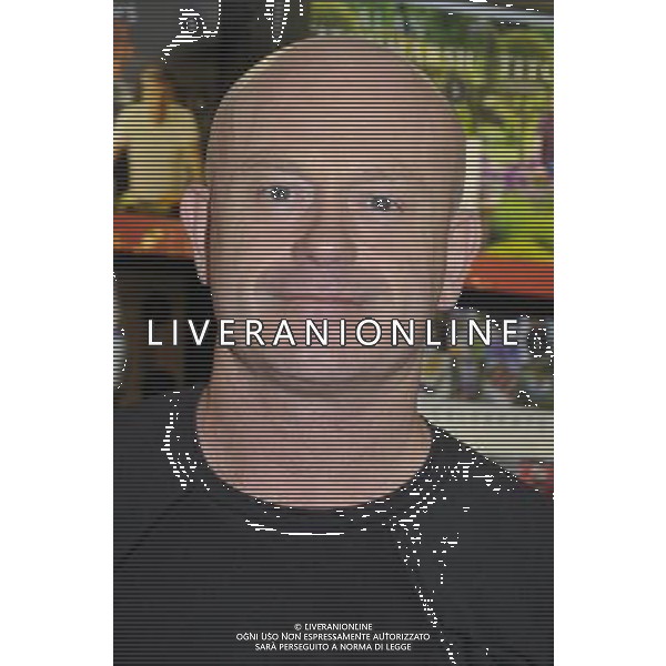 Ross Kemp at a Signing of his new book \'Raiders: WWII Britain\'s Most Daring Special Operations\' at Waterstones, Bluewater Shopping Centre, Greenhithe, Kent on Monday 3 December 2012. AG ALDO LIVERANI S A S ONLY ITALY