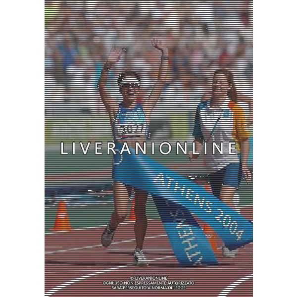OLIMPIADI DI ATENE 23/08/2004 MARCIA 20 Km Femminile nella foto tsoumeleka athanasia medaglia d\'oro foto marco luzzani/ag aldo liverani