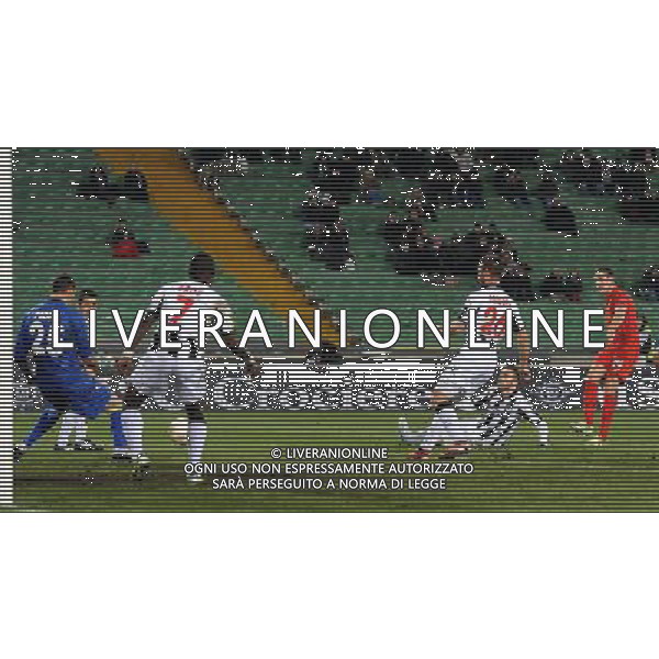 UEFA Europa League 2012/2013 Gruppo A Udine - 06.12.2012 Udinese-Liverpool Nella Foto:henderson gol /Ph.Vitez-Ag. Aldo Liverani