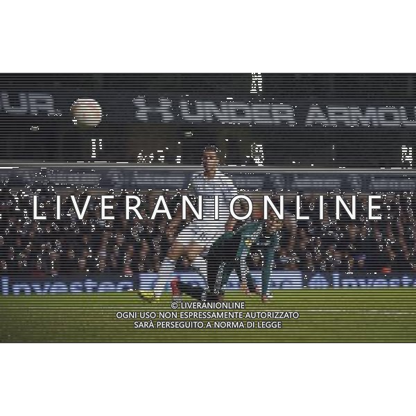 Zeca Scores goal as Tottenham Hotspurs Kyle Naughton looks on Panathinaikos 2012/13 Tottenham Hotspur V Panathinaikos (3-1) 06/12/12 UEFA Europa League Photo: Robin Parker Fotosports International AG ALDO LIVERANI S A S ONLY ITALY