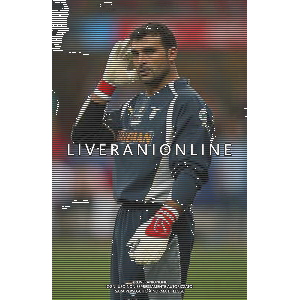Italian Super Cup 2004 AC Milan vs Lazio Meazza Stadium-Milan 21 August 2004 photo (c) Enrico Calderoni (n¡ 391)-Aflo Sport Agency Peruzzi (Lazio) Agenzia Aldo Liverani