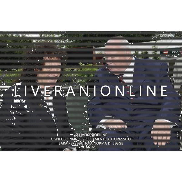 BRIAN MAY \' SIR PATRICK MOORE AT THE OPENING DAY OF THE CHELSEA FLOWER SHOW 19 MAY 2008. PICS: SUE ANDREWS ©PHOTOSHOT/Agenzia Aldo Liverani Sas - ITALY ONLY - EDITORIAL USE ONLY