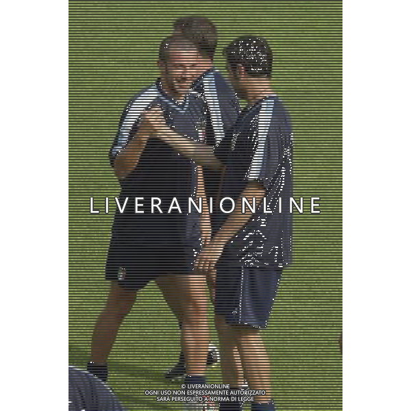 COVERCIANO 7/0/2003 ALLENAMENTO NAZIONALE ITALIANA NELLA FOTO DEL PIERO ALESSANDRO CON STEFANO FIORE FOTO ALDO LIVERANI 