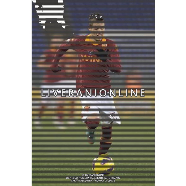 Roma - 11/12/2012 - Stadio Olimpico - Ottavi di finale TIM CUP 2012/2013 - Roma vs Atalanta - nella foto: Nicolas Lopez Â© Fabrizio Corradetti - Ag. Aldo Liverani sas