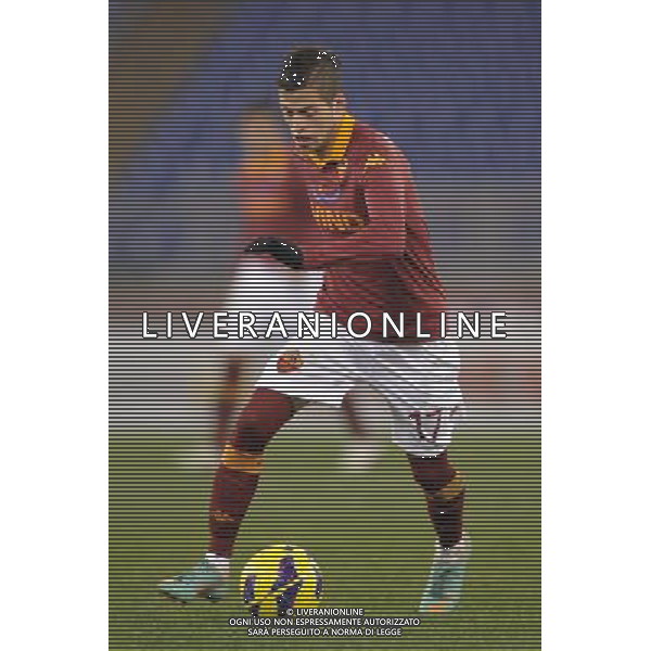 Roma - 11/12/2012 - Stadio Olimpico - Ottavi di finale TIM CUP 2012/2013 - Roma vs Atalanta - nella foto: Nicolas Lopez Â© Fabrizio Corradetti - Ag. Aldo Liverani sas