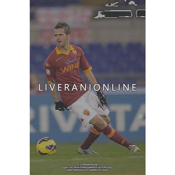 Roma - 11/12/2012 - Stadio Olimpico - Ottavi di finale TIM CUP 2012/2013 - Roma vs Atalanta - nella foto: Miralem Pjanic Â© Fabrizio Corradetti - Ag. Aldo Liverani sas
