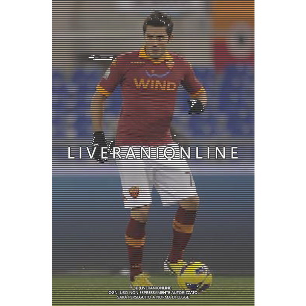 Roma - 11/12/2012 - Stadio Olimpico - Ottavi di finale TIM CUP 2012/2013 - Roma vs Atalanta - nella foto: Marquinho Â© Fabrizio Corradetti - Ag. Aldo Liverani sas