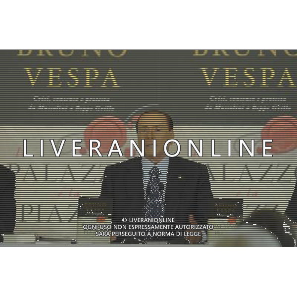 Silvio Berlusconi alla presentazione dell\'ultimo libro di Bruno Vespa, \'Il palazzo e la piazza\' a Roma 12/12/2012 ©Corradetti/Agenzia Aldo Liverani Sas
