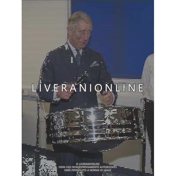  The Prince of Wales visiting the Pimlico Academy to mark the 10 anniversary of the Prince\'s teaching institute and education summer schools . ©photoshot/AGENZIA ALDO LIVERANI SAS - ITALY ONLY - REALI INGLESI: Il Principe Carlo d\'inghilterra in visita all\'Accademia Pimlico in occasione del 10mo anniversario di insegnamento dell\'istituto del Principe e corsi estivi di istruzione