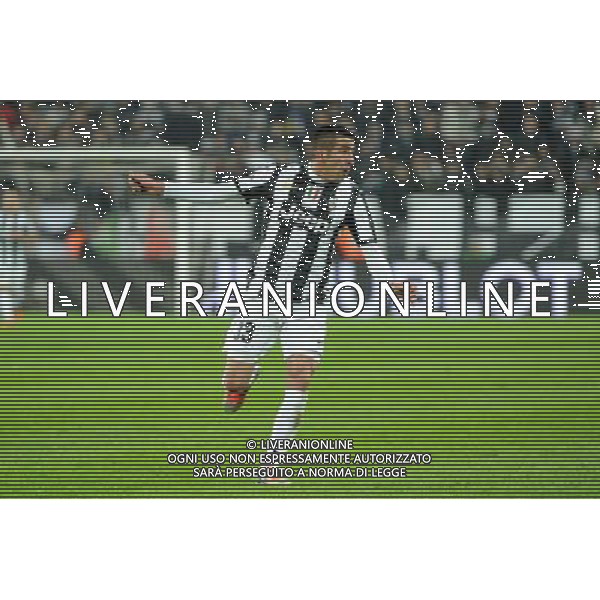 Coppa Italia TIM - Ottavi di Finale Torino 12-12-2012 Juventus - Cagliari nella foto: Mauricio Isla (Juventus) foto Roberto Garavaglia - ag. Aldo Liverani sas