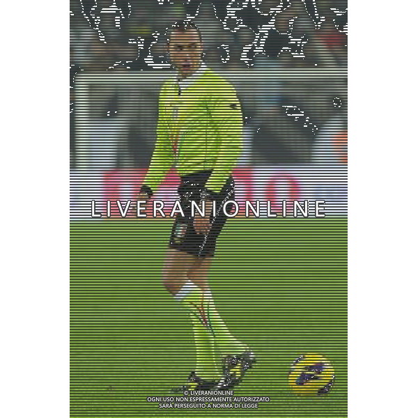 Coppa Italia TIM - Ottavi di Finale Torino 12-12-2012 Juventus - Cagliari nella foto: l\'arbitro Marco Guida di Torre Annunziata foto Roberto Garavaglia - ag. Aldo Liverani sas