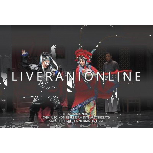 (121215) -- BEIJING, Dec. 15, 2012 () -- Actors preform during the rehearsal of the drama Return on a Snowy Night at National Center for the Performing Arts in Beijing, capital of China, Dec. 14, 2012. Return on a Snowy Night, a drama created by Chinese dramatist Wu Zuguang in the 1940s, tells a miserable story that Wei Liangsheng, a well-known Peking Opera performer, and Yuan Yuchun, a high-ranking official\'s concubine, fell in love with each other, then were split apart for 20 years and eventually became \'butterfly lovers.\' (/Li Yan) (lfj) ©photoshot/Agenzia Aldo Liverani Sas - ITALY ONLY - Attori durante le prove dello spettacolo teatrale presso il Centro Nazionale per le Arti dello Spettacolo a Pechino, capitale della Cina, 14 dicembre 2012.