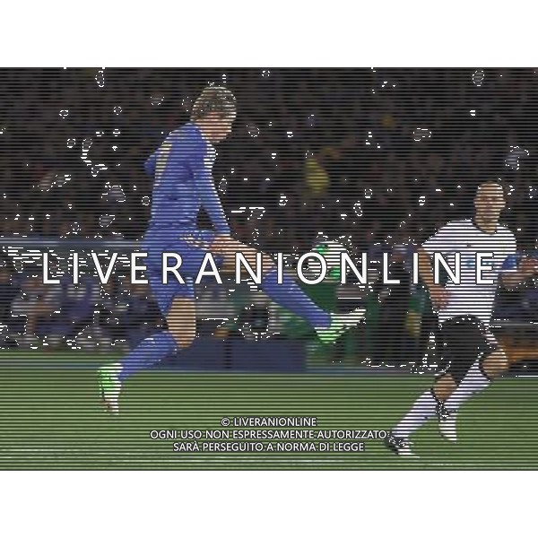 Chelsea v Corinthians (0-1) FIFA Club World Cup 2012 Final 16/12/12 FIFA Club World Cup 2012 Fernando Torres fails to find the net as Chelsea are defeated Photo: Masahide Tomikoshi Fotosports International ©PHOTOSHOT/AGENZIA ALDO LIVERANI SAS - ITALY ONLY - EDITORIAL USE ONLY