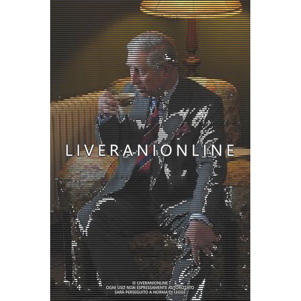 The Prince of Wales has tea in the living room of the birthplace of Dylan Thomas in Swansea. ©photoshot/AGENZIA ALDO LIVERANI SAS - ITALY ONLY - REALI INGLESI: Il Principe Carlo d\'inghilterra in visita in Galles alla casa natale di Dylan Thomas a Swansea
