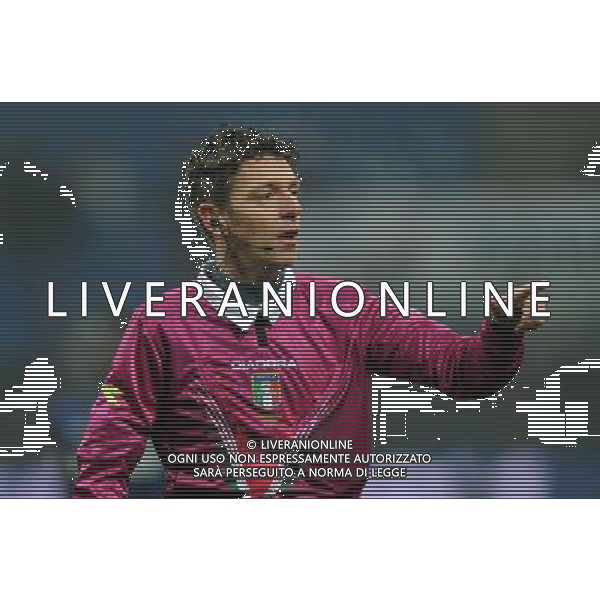MILANO, 18-12-2012 / Œ©FOTO COPPA ITALIA INTER-VERONA NELLA FOTO : ARBITRO ROCCHI ©AGENZIA ALDO LIVERANI SAS